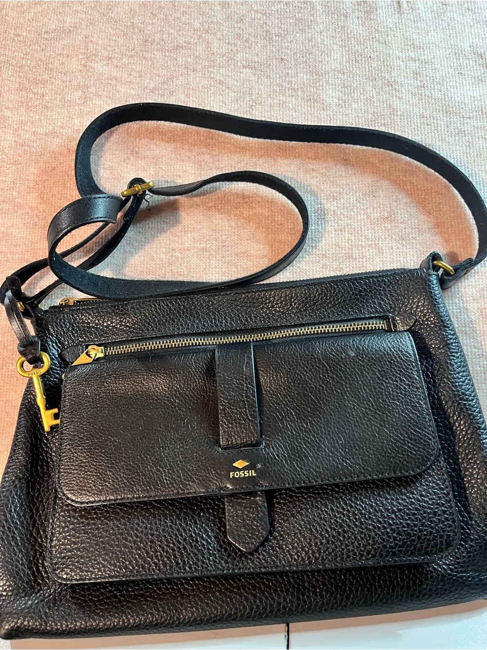 Fossil Black Pebbled Leather Crossbody Bag with Gold Hardware